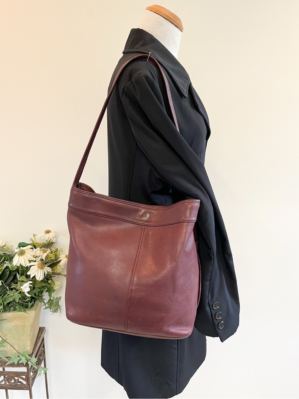 Vintage Bucket Bag Leather Cobbler’s Classics USA